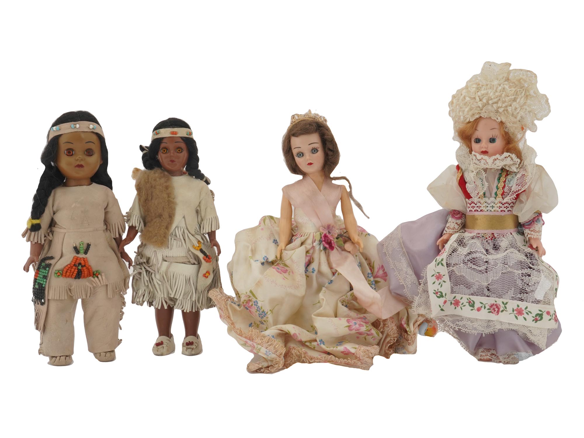 VINTAGE NATIVE AMERICAN AND EUROPEAN DOLLS PIC-0